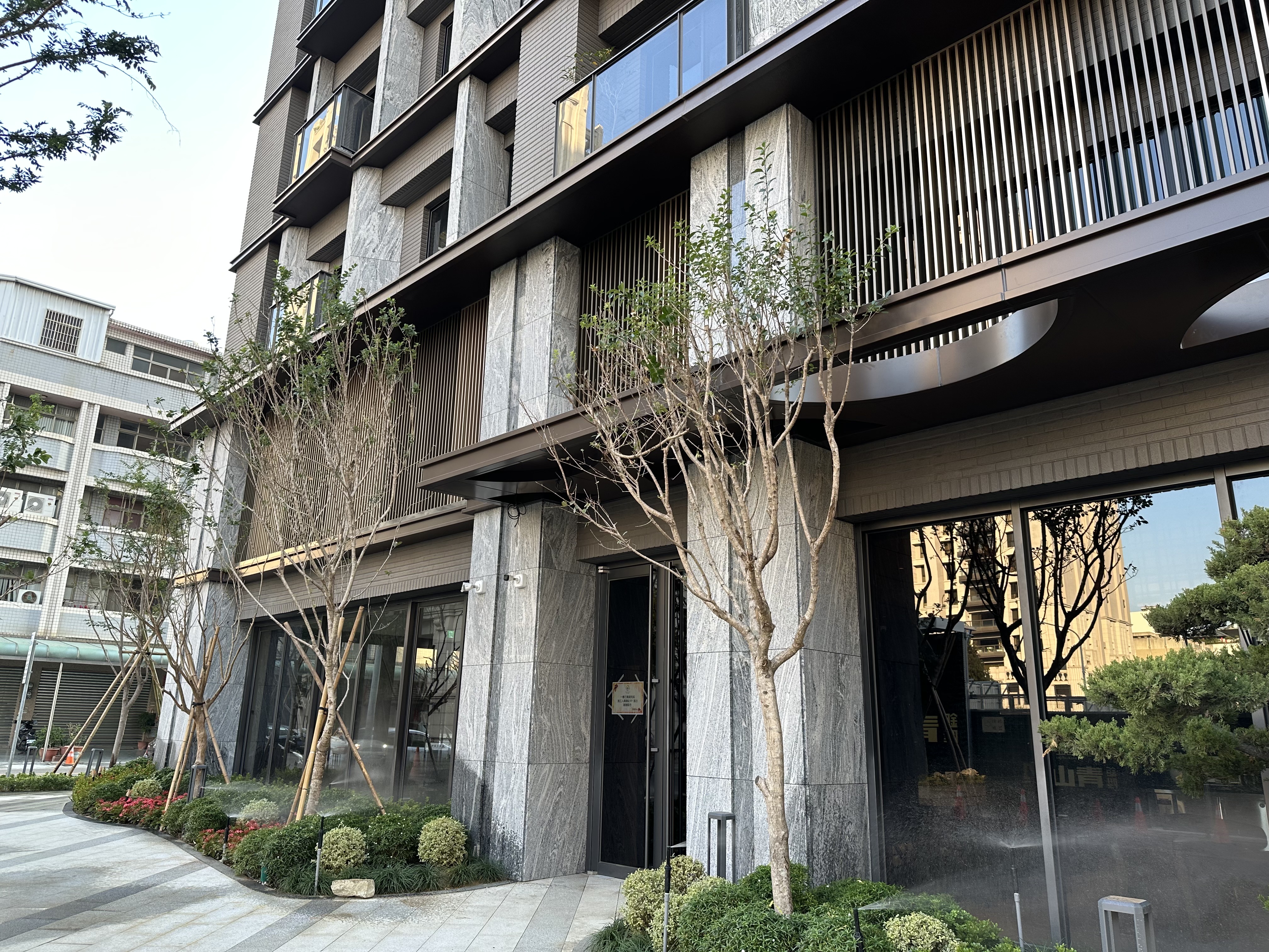 鉅陞建設  青山絵．實景照