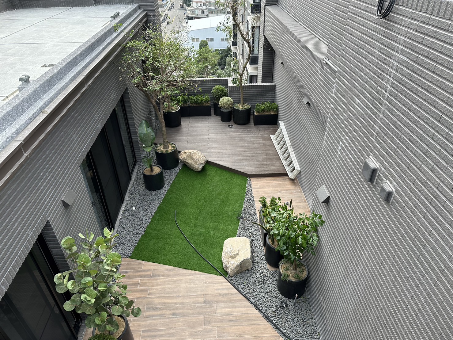 鉅陞建設  青山絵．實景照